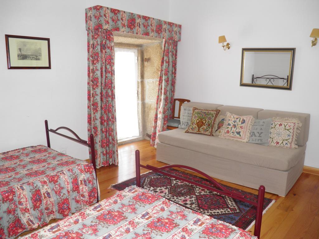 Casa De Vilarinho De S. Romao Саброса Стая снимка